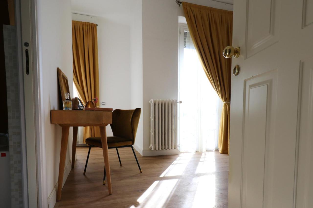 Domino Hotel Turin Exteriör bild